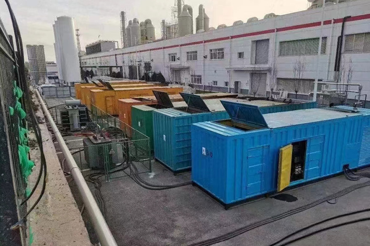 怀化发电机租赁施工现场